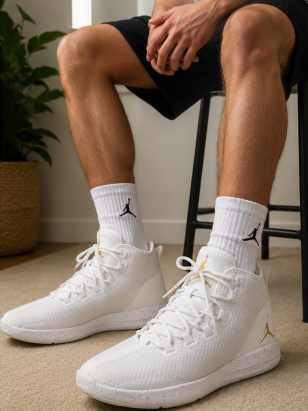 Nike Air Jordan Reveal Metallic Gold Coin White Sneakers Men’s 11.5